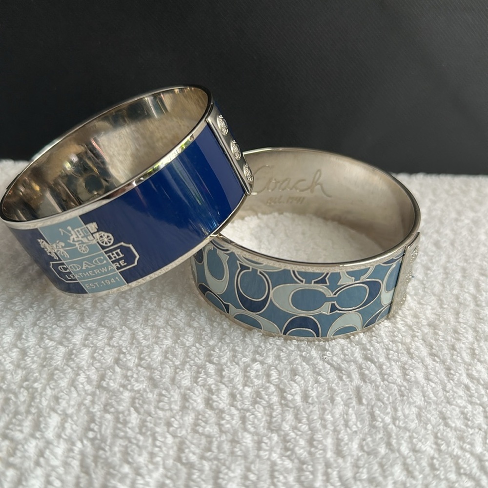 Coach horse and carriage and Cc Blue bracelet Duo. - Picture 1 of 16